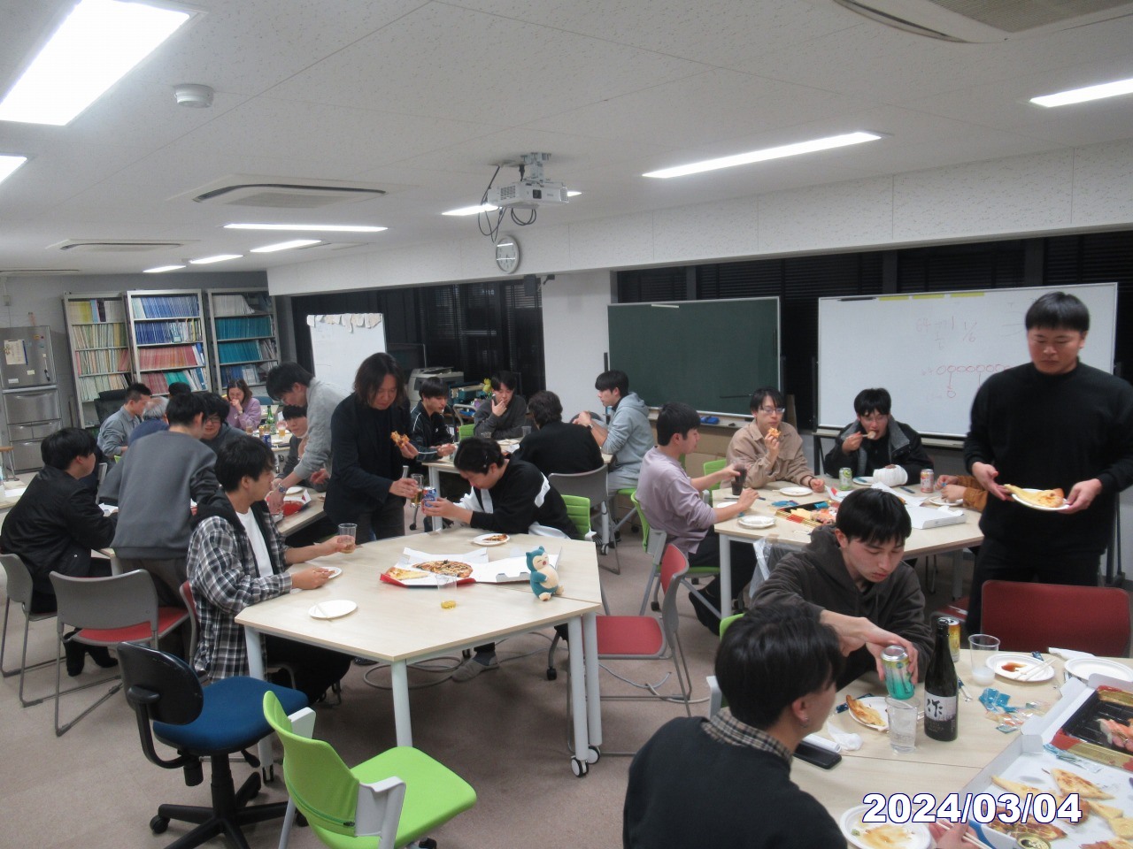 三重大学 工学部 総合工学科 電気電子工学コース ／ 大学院 工学研究科 電気電子工学専攻　通信工学研究室