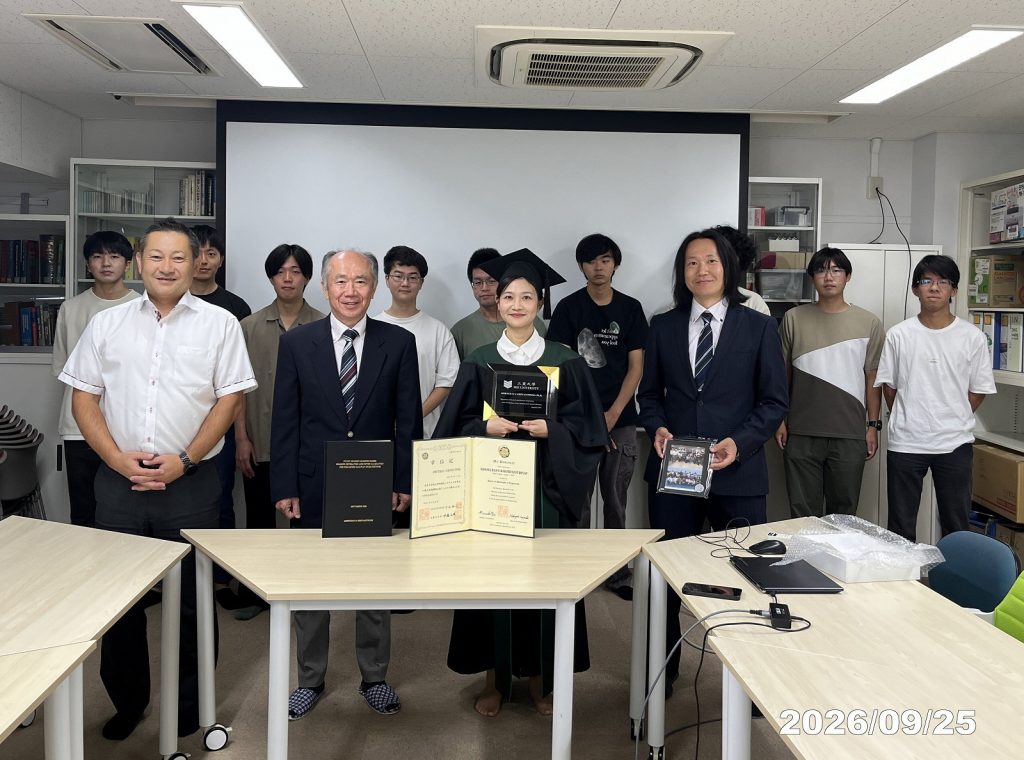 三重大学 工学部 総合工学科 電気電子工学コース ／ 大学院 工学研究科 電気電子工学専攻　通信システム工学（通信工学）研究室